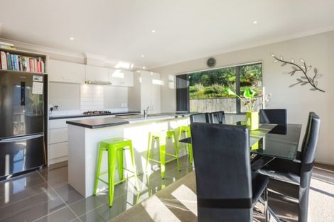 Photo of property in 12 Spritsail Place, Whitby, Porirua, 5024