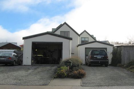 Photo of property in 49b Remarkables Crescent, Frankton, Queenstown, 9300