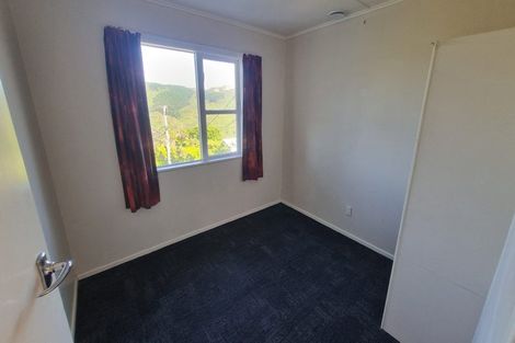 Photo of property in 12 Huntingdon Street, Northland, Wellington, 6012