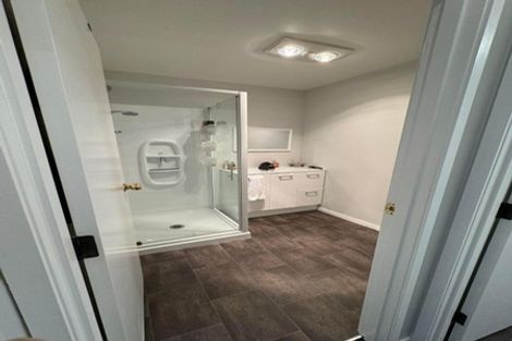 Photo of property in 194 Kitchener Road, Pukekohe, 2120