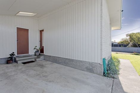 Photo of property in 9 Russell Street, Otane, 4202