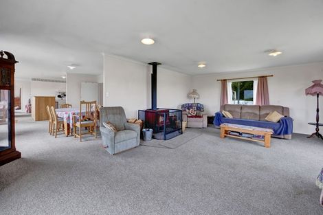 Photo of property in 196 Mokau Road, Urenui, 4377