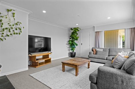 Photo of property in 69 Princes Street, Cambridge, 3434