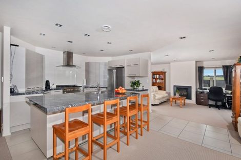 Photo of property in 165 Gray Road, Te Kamo, Kamo, 0185