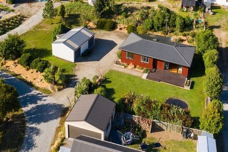 Photo of property in 12 Kingan Road, Luggate, Cromwell, 9383