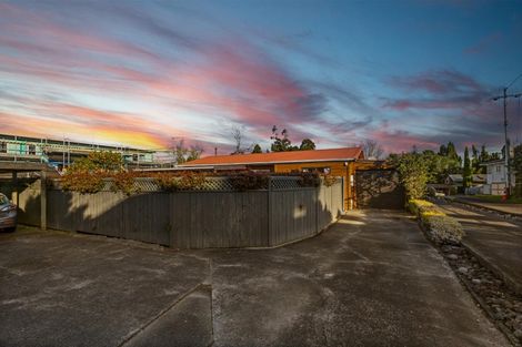 Photo of property in 29 Tirimoana Road, Te Atatu South, Auckland, 0602