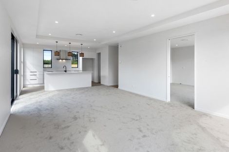 Photo of property in 32 Fearne Drive, Woodend, 7610