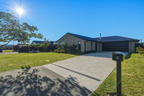 Photo of property in 3 Cherry Avenue, Darfield, 7510