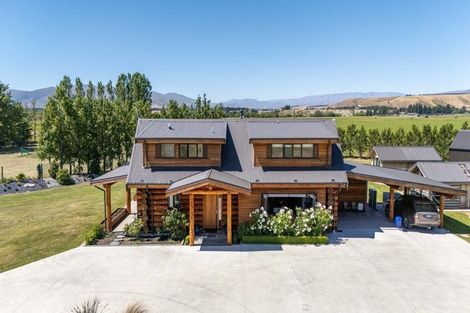 Photo of property in 118 Oliver Road, Bendigo, Cromwell, 9383