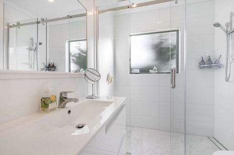 Photo of property in 16a Wickham Place, Hairini, Tauranga, 3112