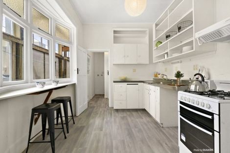 Photo of property in 5 Honiana Te Puni Street, Aro Valley, Wellington, 6021