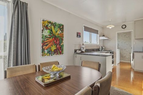 Photo of property in 18 Alison Street, Mangakakahi, Rotorua, 3015