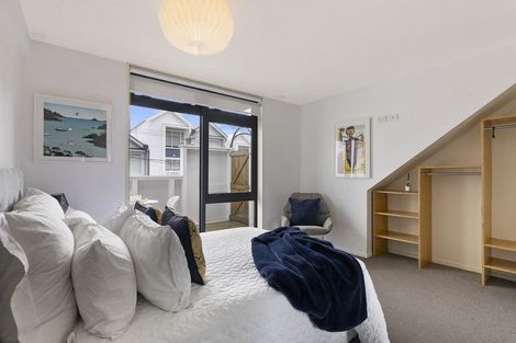 Photo of property in Pirie Street Townhouses, 35u2 Pirie Street, Mount Victoria, Wellington, 6011