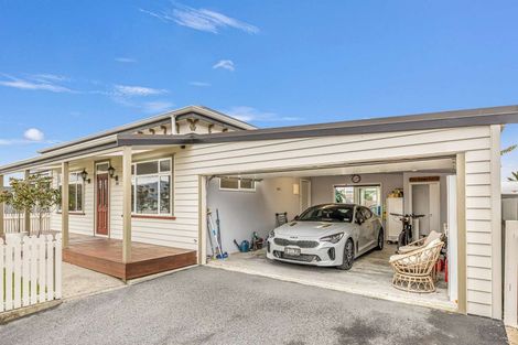 Photo of property in 86 Derby Street, Westport, 7825