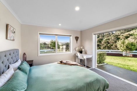 Photo of property in 6 Bridle Way, Hunua, Papakura, 2583