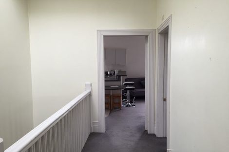Photo of property in 10u1 Hobson Crescent, Thorndon, Wellington, 6011