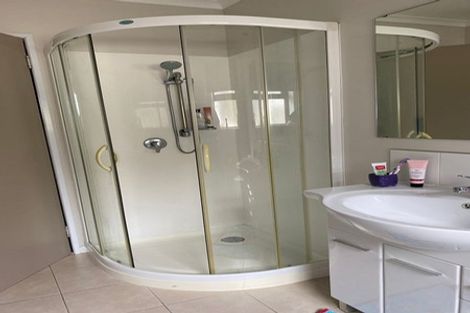 Photo of property in 8 Abbey Way, Whitby, Porirua, 5024