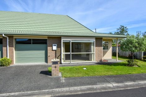 Photo of property in Villa Estate, 12/55 Armstrong Avenue, Carterton, 5713