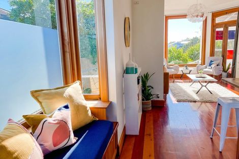 Photo of property in 33 Harland Street, Brooklyn, Wellington, 6021