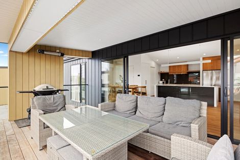 Photo of property in 336a Oceanbeach Road, Mount Maunganui, 3116