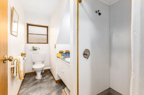 Photo of property in 37 Awanui Drive, Waikanae, 5036