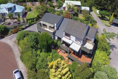 Photo of property in 29 Hebe Place, Birkenhead, Auckland, 0626