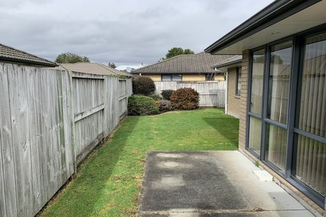 Photo of property in 10 Holcroft Place, Huntington, Hamilton, 3210