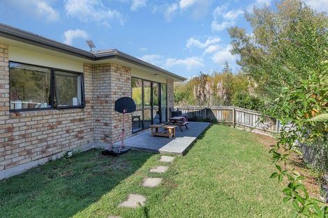 Photo of property in 92 Ridgeway Drive, Te Kamo, Whangarei, 0112