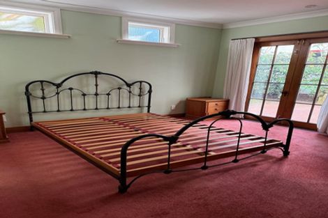 Photo of property in 5 Waiteata Road, Kelburn, Wellington, 6012