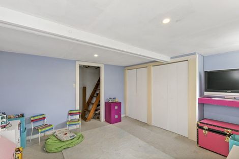 Photo of property in 30 Raumati Terrace, Khandallah, Wellington, 6035