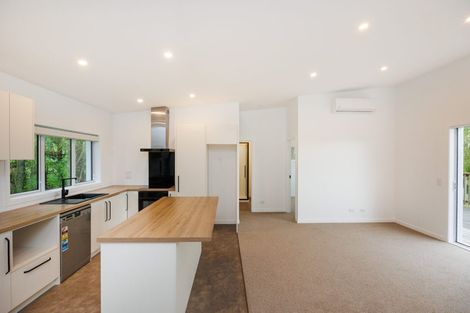 Photo of property in 35 Oram Drive, Turitea, Palmerston North, 4472