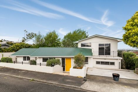 Photo of property in 33 Simla Terrace, Hospital Hill, Napier, 4110