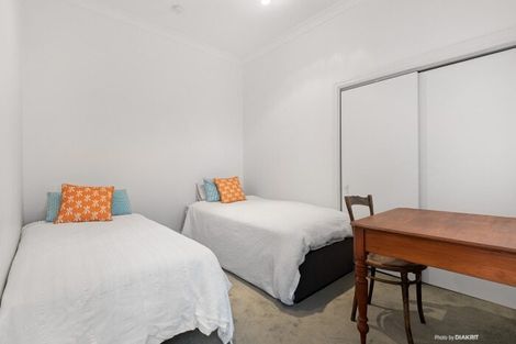 Photo of property in The Villas, 33u3 Hobson Street, Thorndon, Wellington, 6011