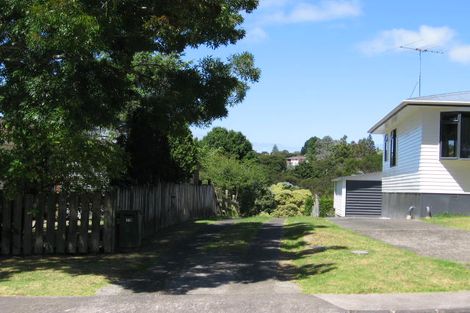 Photo of property in 19 Castleton Street, Birkdale, Auckland, 0626