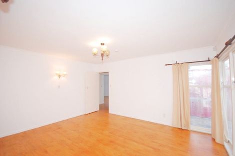 Photo of property in 14 Minaret Drive, Bucklands Beach, Auckland, 2014