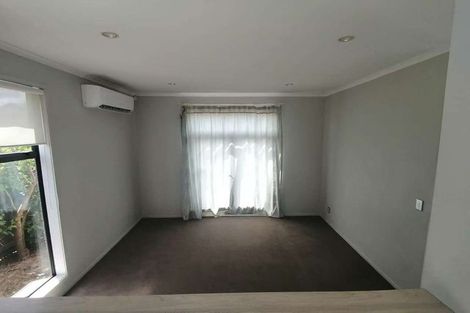 Photo of property in 6 Lane Cameron Place, Flat Bush, Auckland, 2019