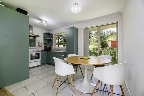 Photo of property in 188a Henderson Valley Road, Henderson, Auckland, 0612