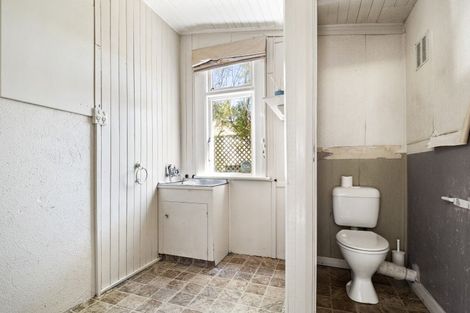 Photo of property in 269 Ravensbourne Road, Ravensbourne, Dunedin, 9022
