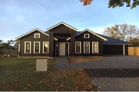 Photo of property in 6 Lewisham Park, St Albans, Christchurch, 8052