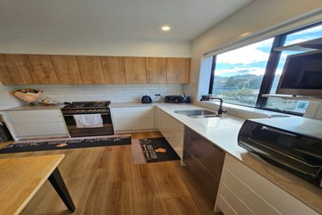 Photo of property in 4b Regent Street, Newtown, Wellington, 6021