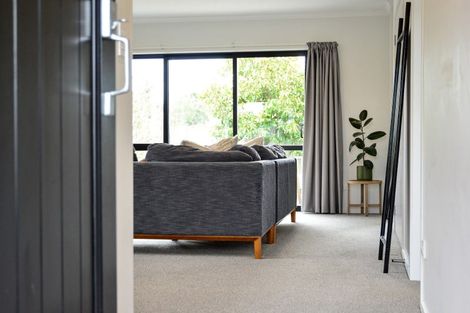Photo of property in 14/11u Errol Close, Burbush, Hamilton, 3288