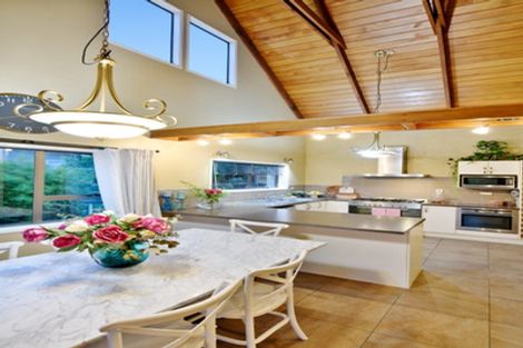 Photo of property in 5 Tatyana Place, Massey, Auckland, 0614