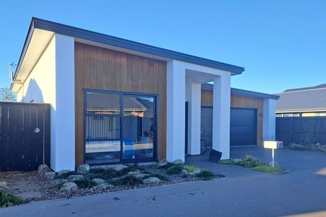 Photo of property in 10 Grey Way, Russley, Christchurch, 8042