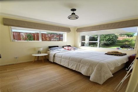 Photo of property in 18a/2 Sherwood Avenue, Te Atatu South, Auckland, 0610