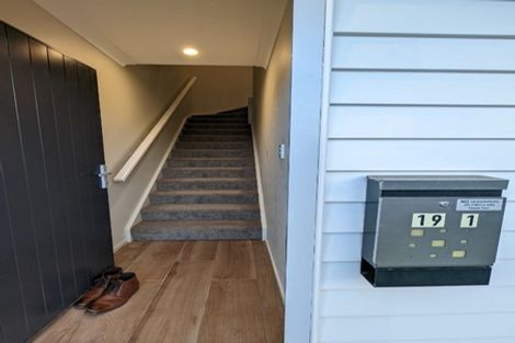 Photo of property in 19u1 Collins Avenue, Tawa, Wellington, 5028