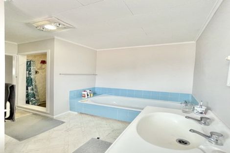 Photo of property in 59f1- Clouston Park Road, Clouston Park, Upper Hutt, 5018