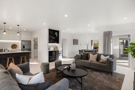 Photo of property in 1 Woodstock Road, Fairfield, Hamilton, 3214