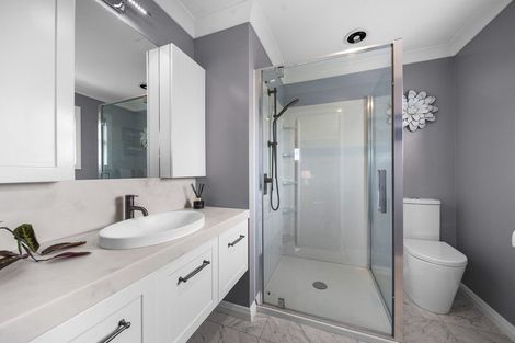 Photo of property in 15-17 Malcolm Street, Martinborough, 5711