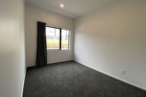 Photo of property in 62u4 Spenmoor Street, Newlands, Wellington, 6037