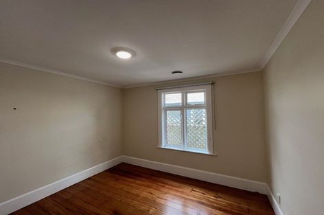 Photo of property in 28 Bridge Street, Rongotai, Wellington, 6022